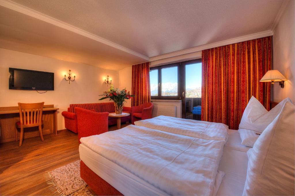 Hotel Jaegerwirt Kitzbühel Habitación foto